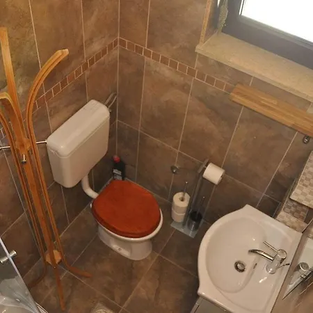 Hrast Villa Bačva